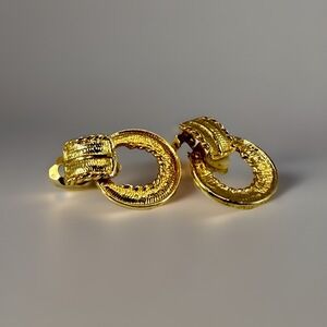Vintage Gold Tone Clip-on Earrings Drop Dangle